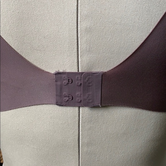 Victoria’s Secret Push up Demi - Picture 4 of 6